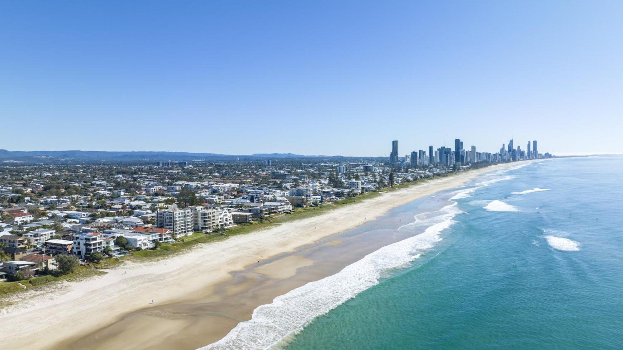Foreshore Beachfront Apartments Gold Coast Exterior foto