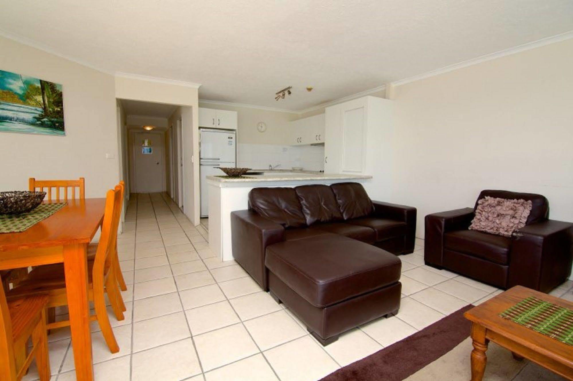 Foreshore Beachfront Apartments Gold Coast Exterior foto